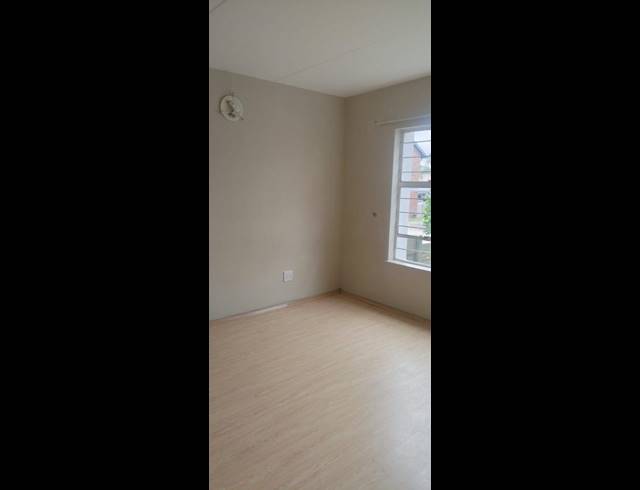 2 BEDROOM APARTMENT FOR SALE IN GLEN MARAIS